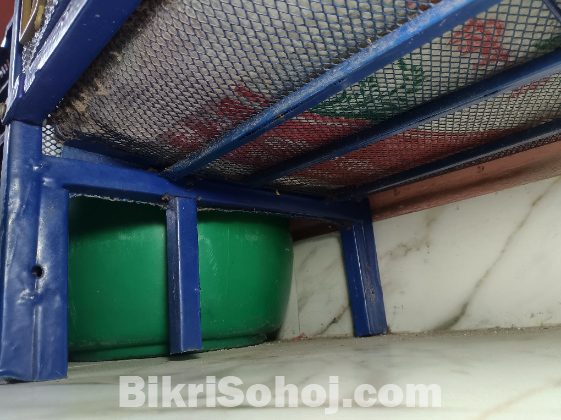 একটি কিচেন রেক বিক্রি হবে